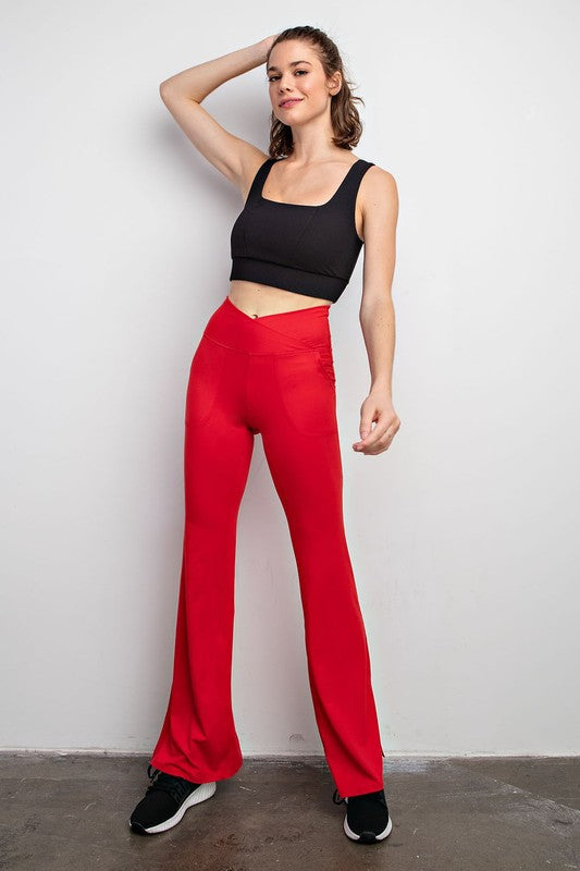 V WAIST FLARED YOGA PANTS WITH POCKETS